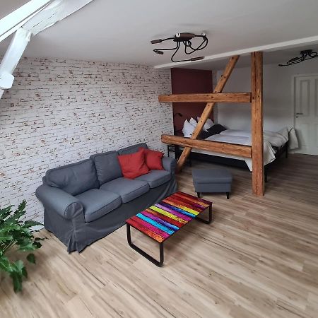 Gaestezimmer Treuen - Bed & Breakfast Bagian luar foto