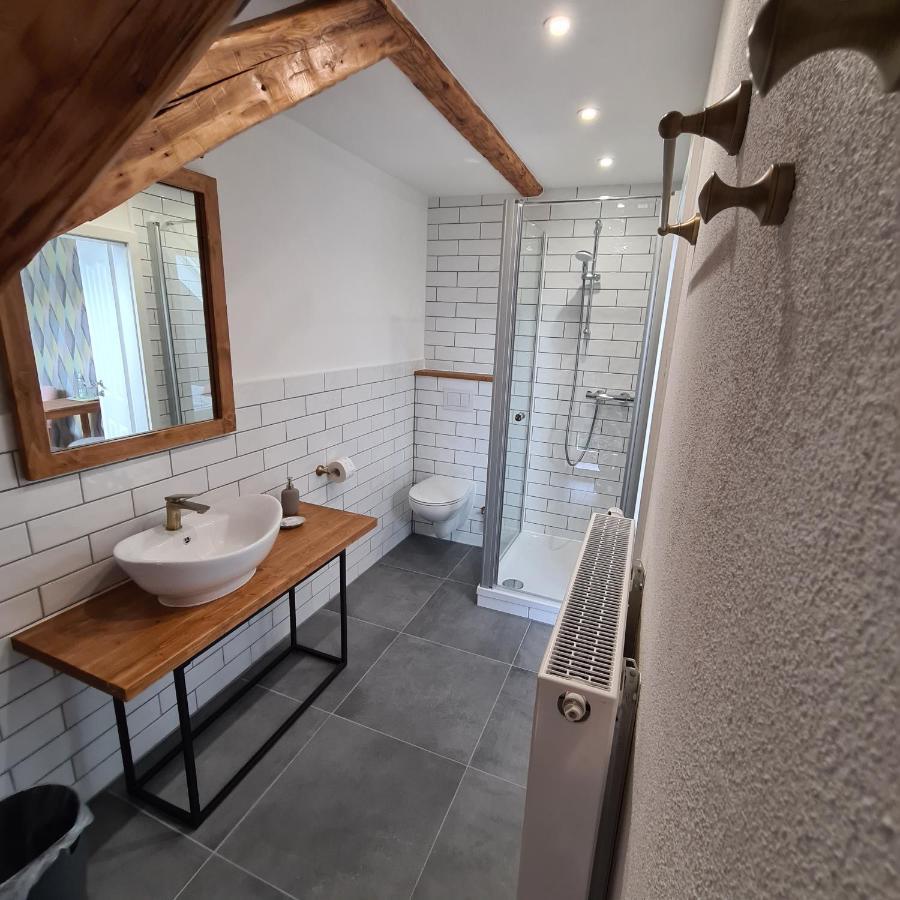Gaestezimmer Treuen - Bed & Breakfast Bagian luar foto