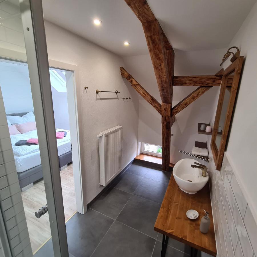 Gaestezimmer Treuen - Bed & Breakfast Bagian luar foto